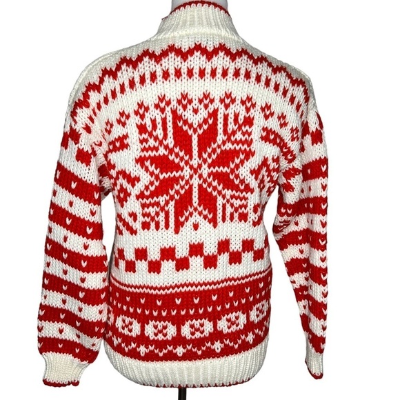 Y2K Ricki Snowflake Hand Knit Crew Neck Sweater Size M NWT Red Cream Chunky Knit - Picture 2 of 13